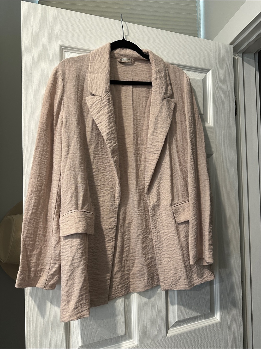 Textured Open-Front Blazer Jacket in Pale Blush